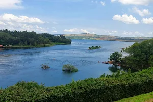 Source of the Nile Gardens image