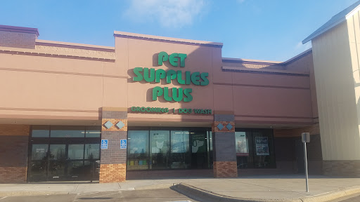 Pet Supply Store «Pet Supplies Plus», reviews and photos, 955 Co Rd E East #100, Vadnais Heights, MN 55127, USA