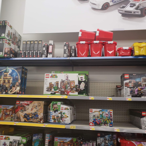 Discount Store «Walmart», reviews and photos, 120 Commercial Pkwy, Branford, CT 06405, USA