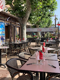 Atmosphère du Restaurant français Le Golfe à La Ciotat - n°20