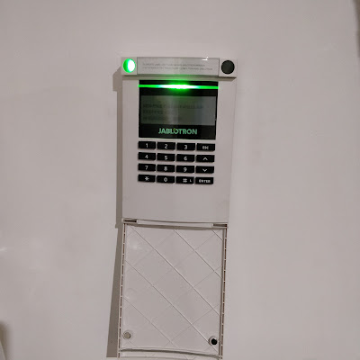 Reynholm Electric à Paris