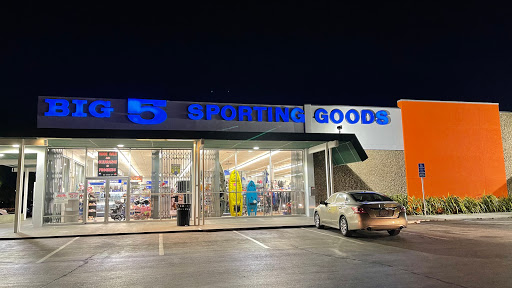 Sporting Goods Store «Big 5 Sporting Goods - Sunnyvale», reviews and photos, 721 Sunnyvale Saratoga Rd, Sunnyvale, CA 94087, USA