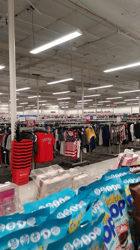 Clothing Store «Burlington Coat Factory», reviews and photos, 800 Barnum Avenue Cutoff, Stratford, CT 06614, USA