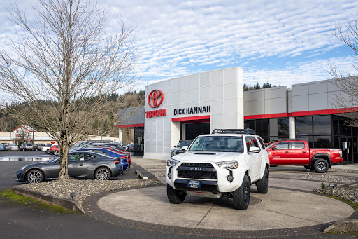 Toyota Dealer «Dick Hannah Toyota», reviews and photos, 2632 Coweeman Park Dr, Kelso, WA 98626, USA