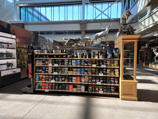 Sporting Goods Store «SCHEELS», reviews and photos, 6503 W 135th St, Overland Park, KS 66223, USA