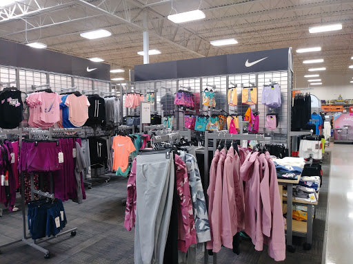 Sporting Goods Store «Academy Sports + Outdoors», reviews and photos, 8668 S Broadway Ave, Tyler, TX 75703, USA