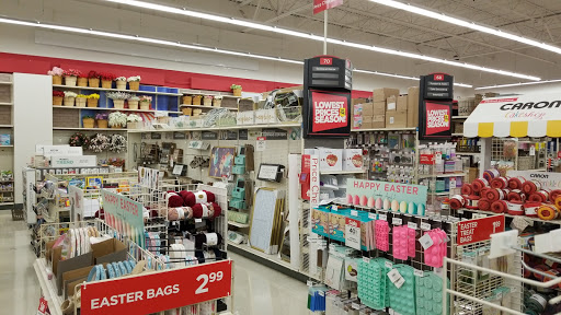 Craft Store «Michaels», reviews and photos, 1840 E Independence St, Springfield, MO 65804, USA