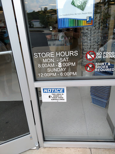 Thrift Store «Goodwill Store and Donation Center», reviews and photos, 85 Heritage Dr, Palmyra, VA 22963, USA
