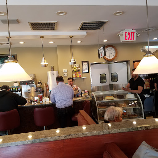 Shopping Mall «The Bay Terrace», reviews and photos, 23-98 Bell Blvd, Bayside, NY 11360, USA