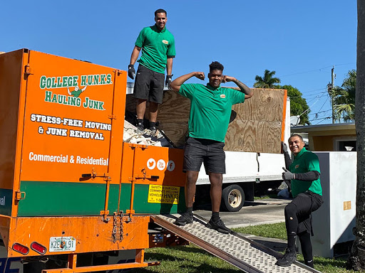 Moving Company «College Hunks Hauling Junk and Moving», reviews and photos, 700 E Park Ave, Libertyville, IL 60048, USA