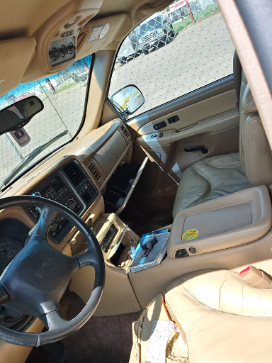 Used Car Dealer «Eau Claire Auto Group Bargain Lot and Credit Center», reviews and photos, 2019 S Hastings Way, Altoona, WI 54720, USA