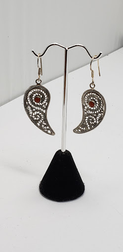 Gift Shop «OM Gift Shop», reviews and photos, 152 5th Ave, Brooklyn, NY 11217, USA