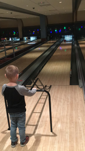 Bowling Alley «Splitsville», reviews and photos, 51 Towne Centre Blvd, Fredericksburg, VA 22407, USA