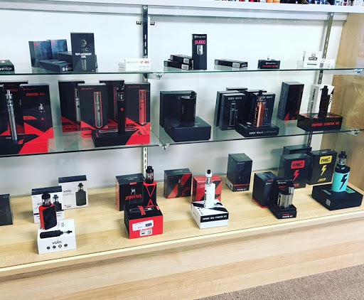 Pawn Shop «R&D PAWN AND SMOKE SHOP», reviews and photos, 942 S Delsea Dr, Vineland, NJ 08360, USA