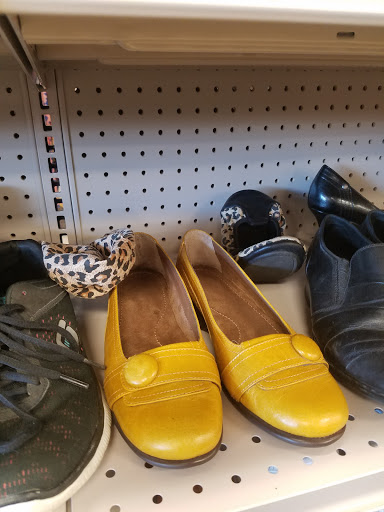 Thrift Store «Goodwill Store & Donation Center», reviews and photos