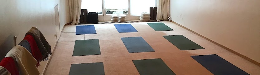 Yoga - La Source