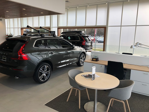 Car Dealer «Wynn Volvo Cars Norristown», reviews and photos, 2049 W Main St, Norristown, PA 19403, USA