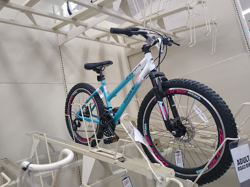 Sporting Goods Store «Academy Sports + Outdoors», reviews and photos, 7513 N Interstate Hwy 35, Austin, TX 78752, USA