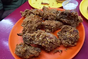 Kenchik Fried Chicken image
