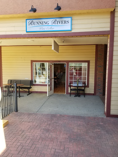 Shopping Mall «Westlake Plaza Shopping Center», reviews and photos, 1260 Lake Blvd, Davis, CA 95616, USA