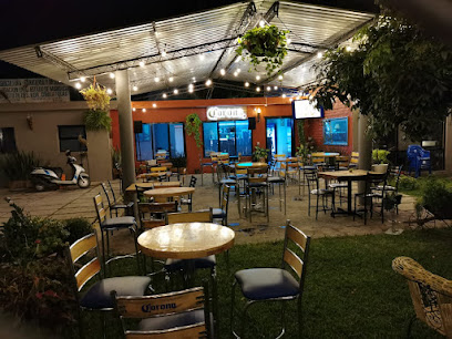 Green Garden Restaurante & Bar - Gral. Fco. J. Múgica 31, Buena Huerta, 59250 Yurécuaro, Mich., Mexico