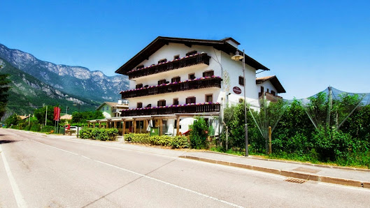 Hotel Kurtinigerhof Weinstraße, 7, 39040 Kurtinig an der Weinstraße, Autonome Provinz Bozen - Südtirol, Italia