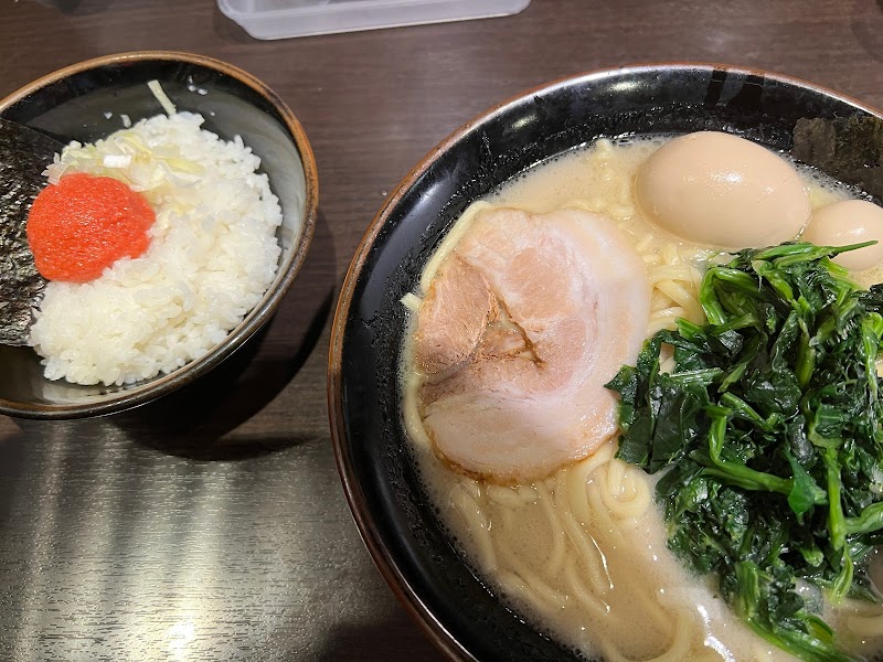 横浜家系ラーメン壱角家 西葛西店