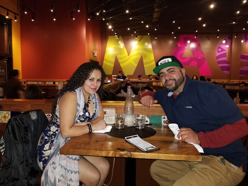 Shopping Mall «The Promenade Bolingbrook», reviews and photos, 631 E Boughton Rd, Bolingbrook, IL 60440, USA