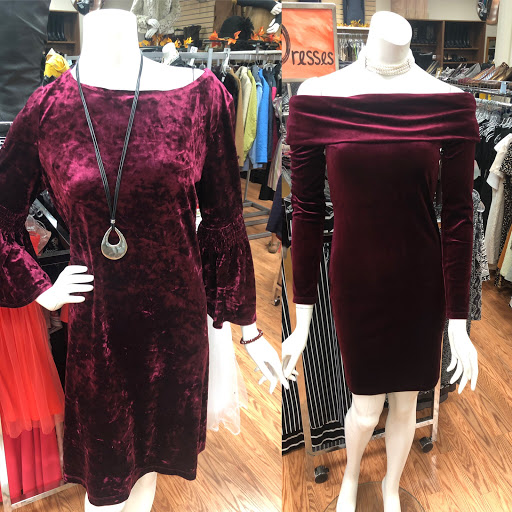 Thrift Store «De Novo Clothing Exchange», reviews and photos, 586 Main St, Stroudsburg, PA 18360, USA