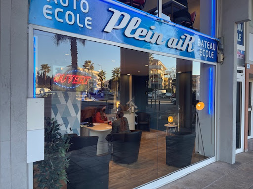 Auto-École Plein Air à Fréjus, Var