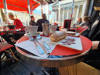 Atmosphère du Restaurant Café Madeleine Paris - n°18