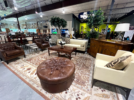 Consignment Shop «Middlebury Consignment», reviews and photos, 1365 Whittemore Rd, Middlebury, CT 06762, USA