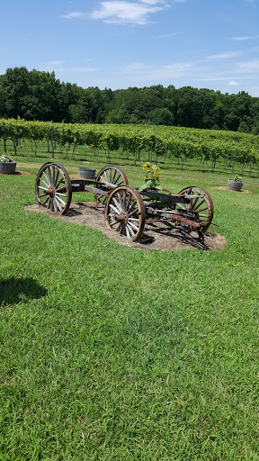 Winery «Hartwood Winery Inc», reviews and photos, 345 Hartwood Rd, Fredericksburg, VA 22406, USA