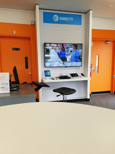 Cell Phone Store «AT&T Authorized Retailer», reviews and photos, 354 Avenel St, Avenel, NJ 07001, USA