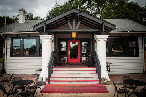 Gastropub Red Door Lakeland Reviews And Photos 733 E Palmetto