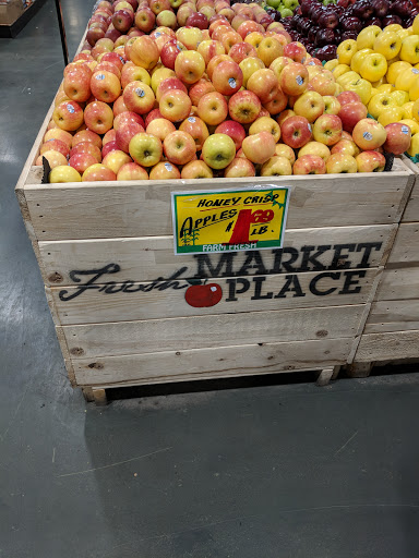 Grocery Store «Fresh Market Place», reviews and photos, 2600 N Central Ave, Chicago, IL 60639, USA