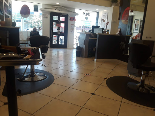 Hair Salon «Fantastic Sams Cut & Color», reviews and photos, 502 S Lake Ave, Pasadena, CA 91101, USA