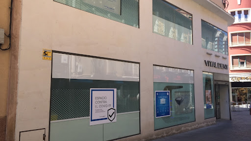 Clínica Dental Vitaldent en Aranda de Duero, Burgos