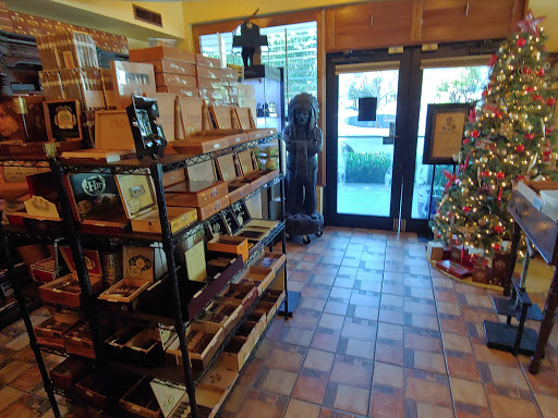 Cigar Shop «Marcus Daniel Cigar Merchant», reviews and photos, 609 8th St S, Naples, FL 34102, USA