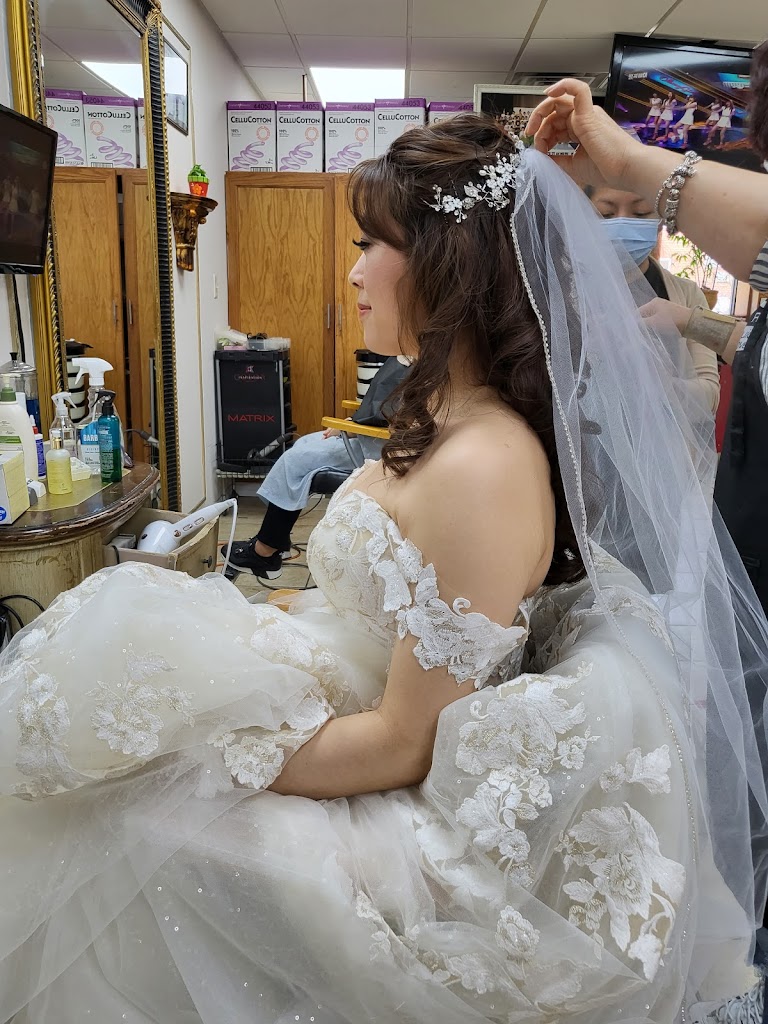 More Beauty Hall 19027