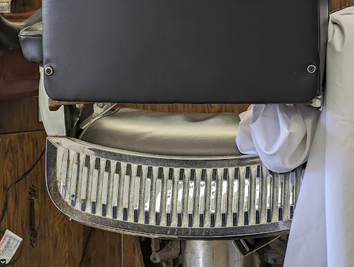 Barber Shop «40 West Barber & Style Shop», reviews and photos, 722 N Rolling Rd, Catonsville, MD 21228, USA