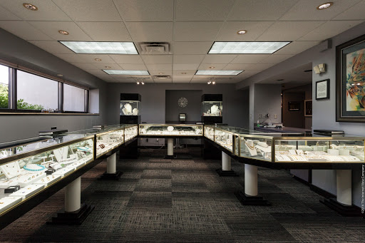 Jewelry Store «IMG Jewelers - Diamond Jewelry Store», reviews and photos, 5470 Mayfield Rd, Lyndhurst, OH 44124, USA