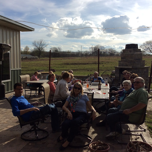 Winery «Glaciers Edge Winery», reviews and photos, 1636 SE 85th St, Wakarusa, KS 66546, USA