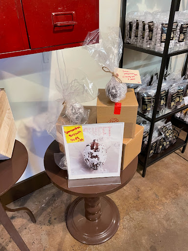 Dessert Restaurant «Dude, Sweet Chocolate», reviews and photos, 408 W Eighth St #102, Dallas, TX 75208, USA