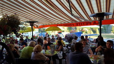 La Petite Fringale à Crévoux