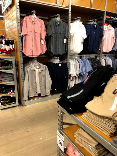Clothing Store «Old Navy», reviews and photos, 755 NJ-18, East Brunswick, NJ 08816, USA