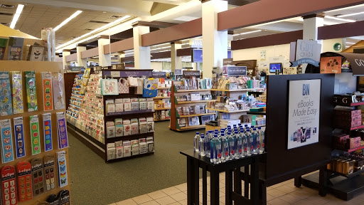 Book Store «Barnes & Noble», reviews and photos, 3600 Stevens Creek Blvd, San Jose, CA 95117, USA