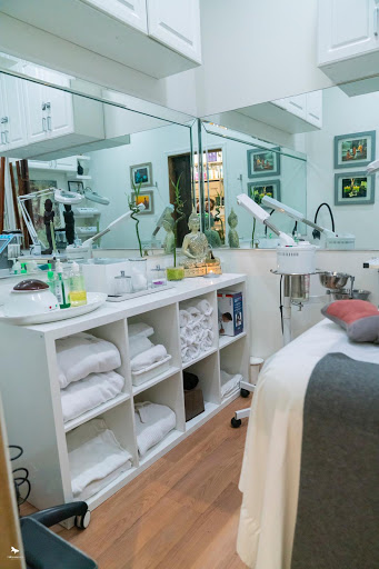 Beauty Salon «Callas Beauty Salon», reviews and photos, 9660 Pines Blvd, Pembroke Pines, FL 33024, USA