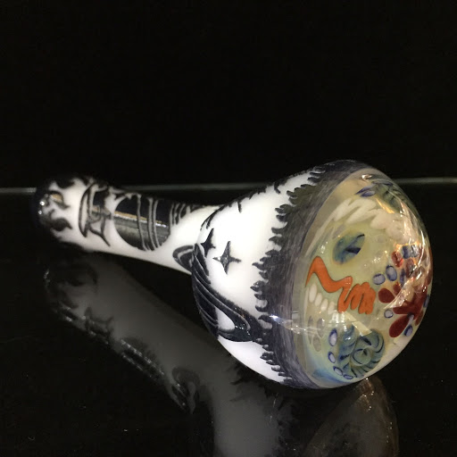 Glass Shop «WHELANS GLASS GALLERY, VAPOR, CIGAR, GIFT & SMOKE SHOP», reviews and photos, 2486 Bancroft Way, Berkeley, CA 94704, USA