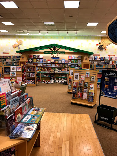Barnes & Noble image